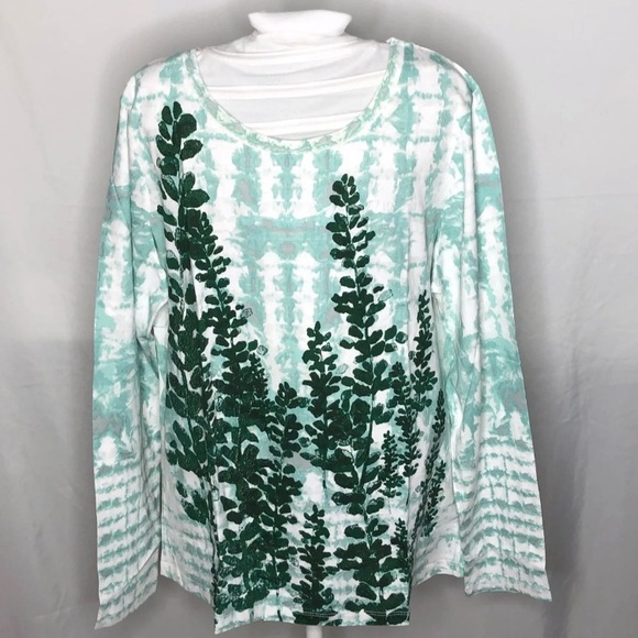 Saturday Market Tops - Saturday Market Long Sleeved Tee various sizes NWOT
